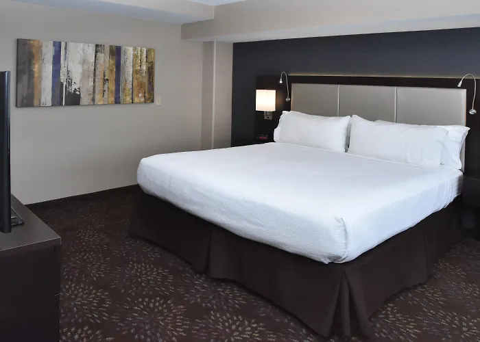 Holiday Inn Canton-Belden Village By Ihg
