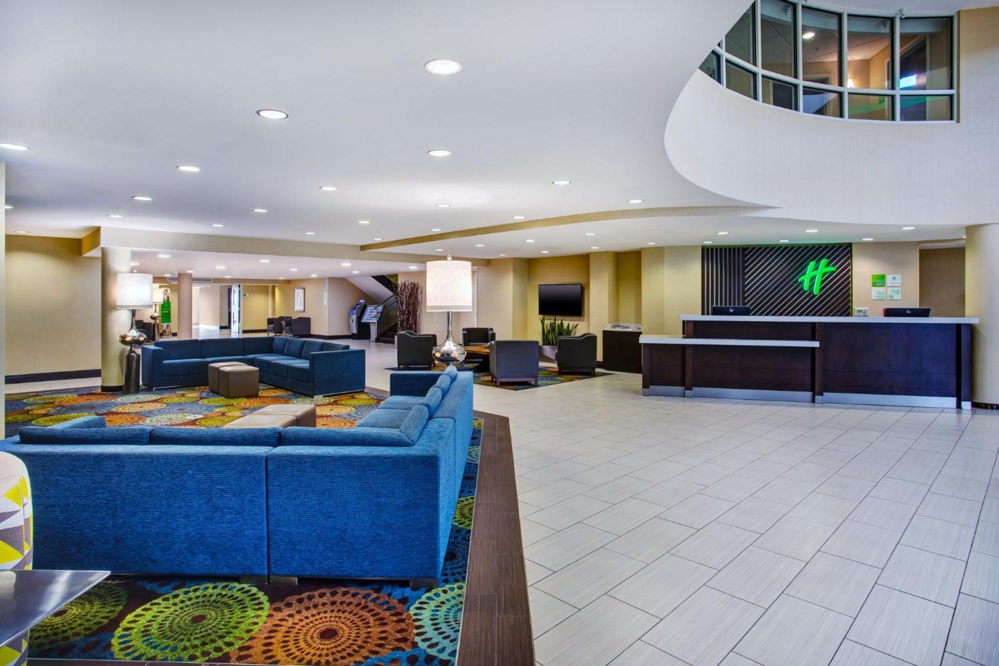 Canton-belden Village By Ihg Hotel Canton