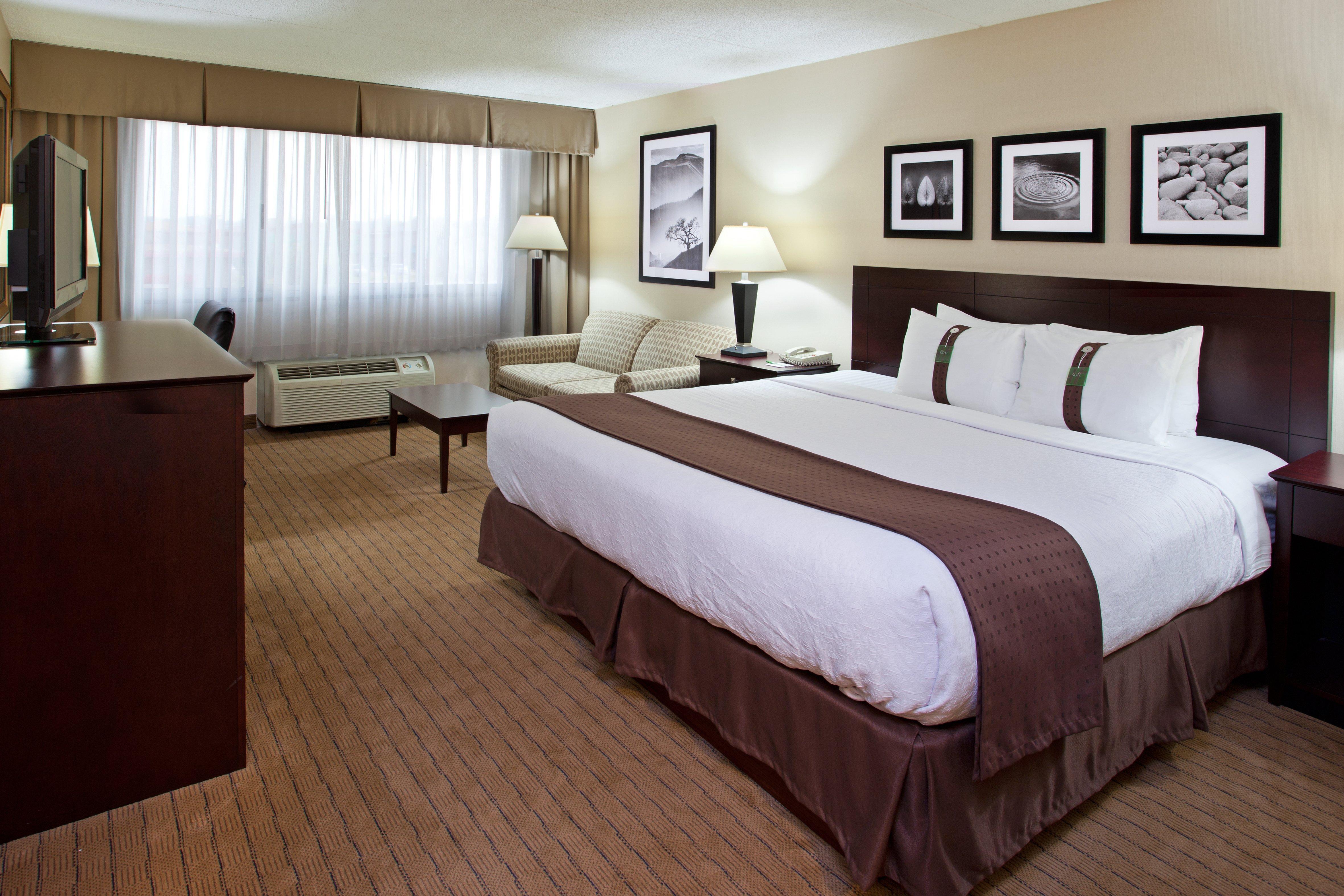 Hotel Canton-belden Village By Ihg